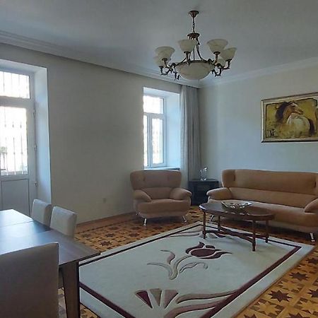 Azneft Royal Suite Apartment Sea View Baky Esterno foto