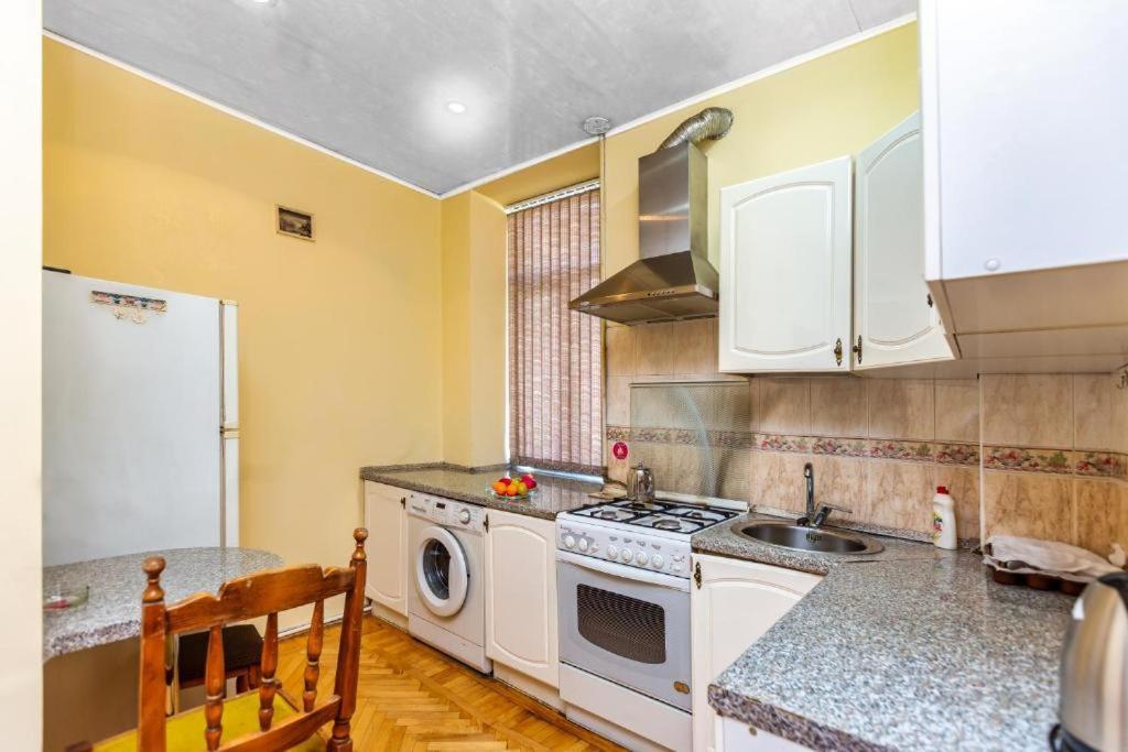Azneft Royal Suite Apartment Sea View Baky Esterno foto